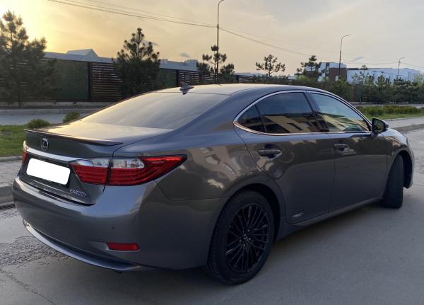 Lexus ES 300H