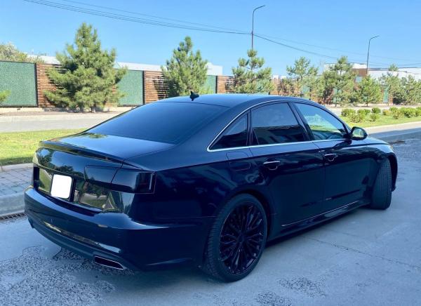 Audi S 6