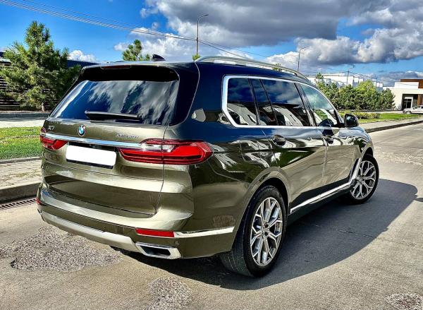 BMW X 7  2022